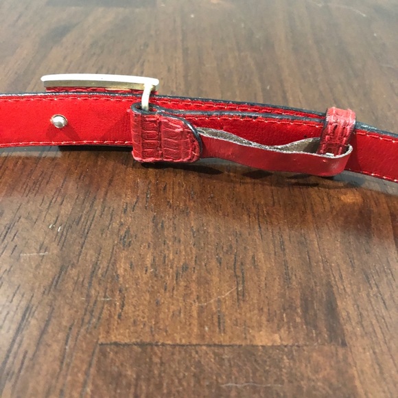 Bottega Veneta Red Leather Snakeskin Pattern Belt - Picture 6 of 8